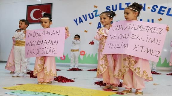 Darende Yavuz Sultan Selim Anaokulu Öğrencilerinden Yıl Sonu Gösterisi
