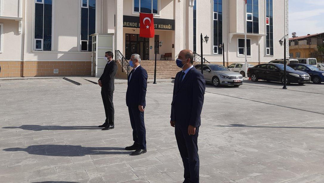 29 Ekim Cumhuriyet Bayramı kutlamaları kapsamında, Atatürk anıtına çelenk koyma töreni düzenlendi.