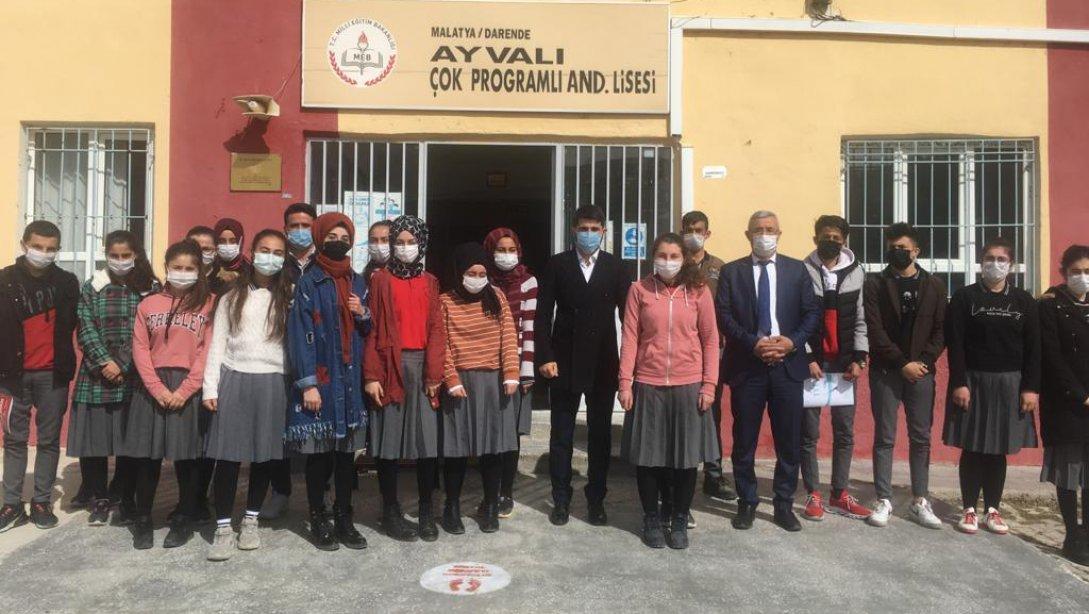 İlçe Milli Eğitim Müdürü Fevzi İNCE,  Ayvalı Çok Programlı Anadolu Lisesi 12. Sınıf Öğrencileriyle Buluştu.