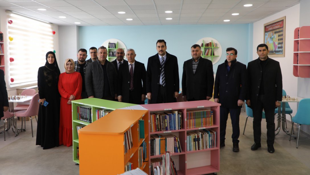 Osman Hulusi Ateş Anadolu İmam Hatip Lisesi'nin Z-Kütüphane Açılışı, Portakal Şenliği ve Kermes Düzenlendi